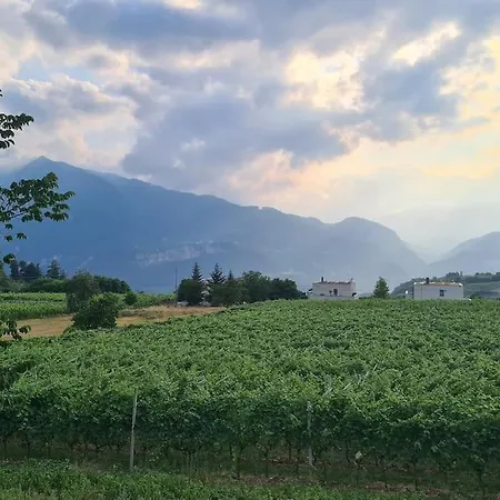 Moderni, Luminosi E Tranquilli Con Parcheggio Privato - Agritur La Tenuta Trento
