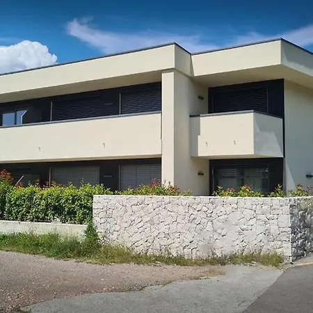 Moderni, Luminosi E Tranquilli Con Parcheggio Privato - Agritur La Tenuta Trento
