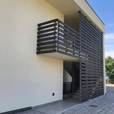 Apartment Moderni, Luminosi E Tranquilli Con Parcheggio Privato - Agritur La Tenuta Trento