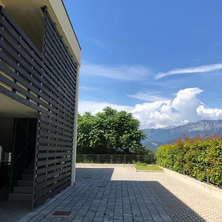 Moderni, Luminosi E Tranquilli Con Parcheggio Privato - Agritur La Tenuta Trento